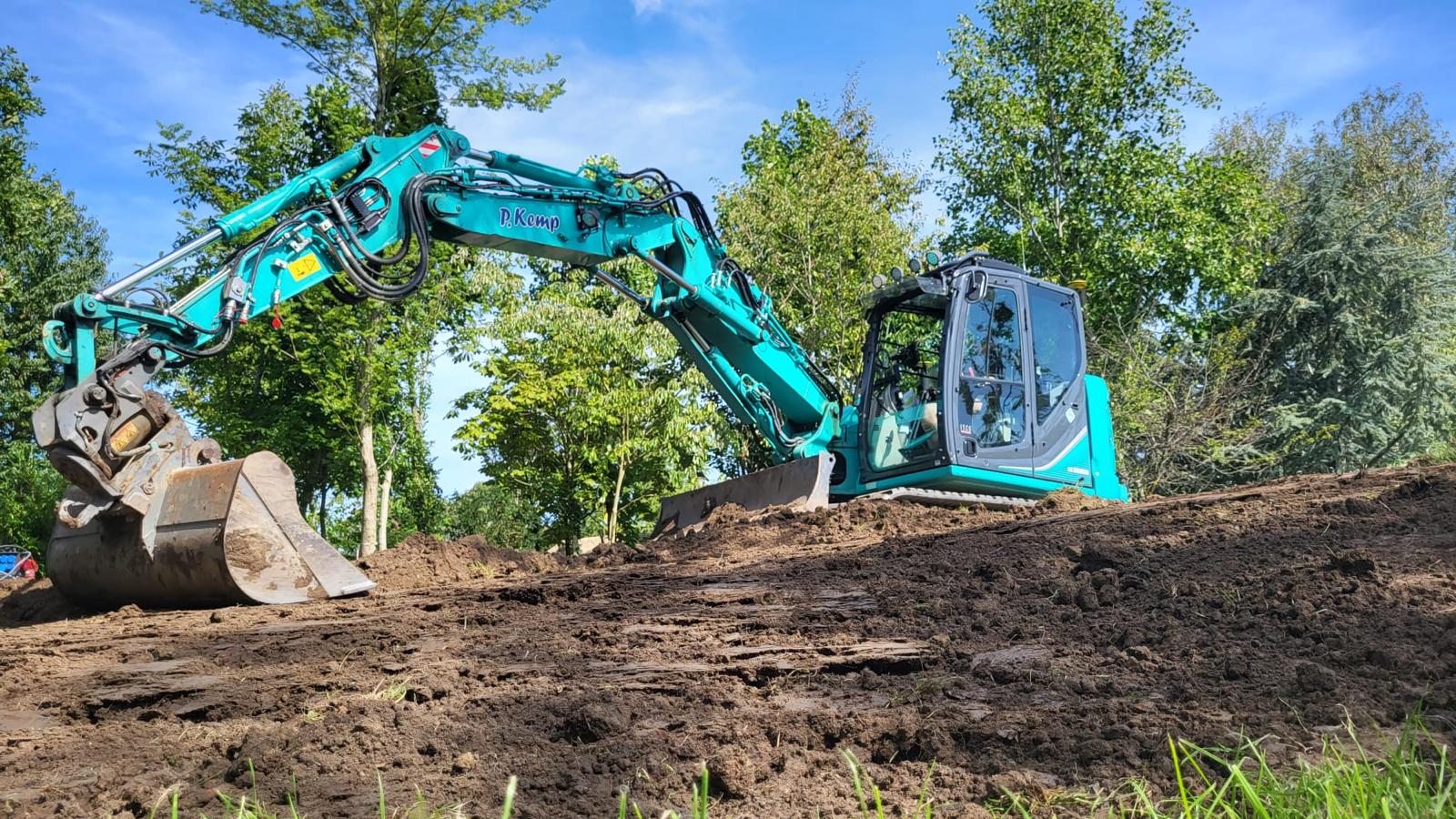 whatsapp image 2025 11 12 at 18.49.45 (1)